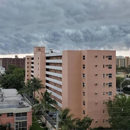 Beachway Per Ankh Pompano Beach Dış mekan fotoğraf