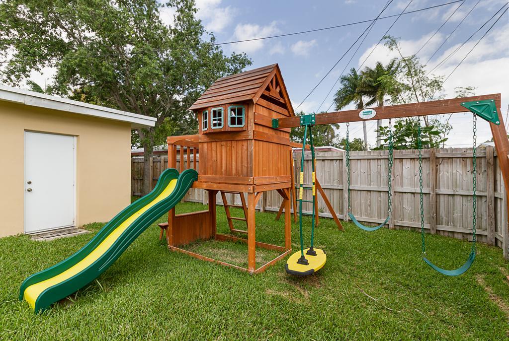 Beachway Per Ankh Pompano Beach Dış mekan fotoğraf